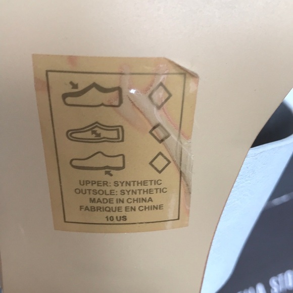 NIB Leila Stone Dove Grey Faux Suede Heels Size 10 - Picture 10 of 10